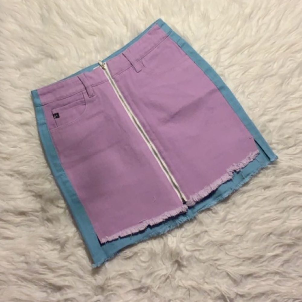 Denim zip up skirt